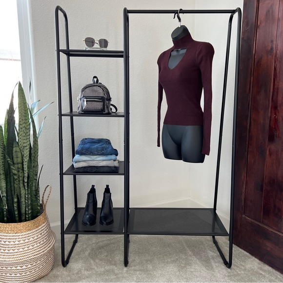 Turtle neck sweater - Picture 12 of 12